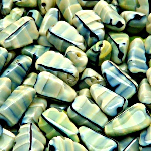 10pcs Czech Pressed Glass Rectangular Beveled Beads 14x9mm Ivory Jet Striped Moonlight (26857)