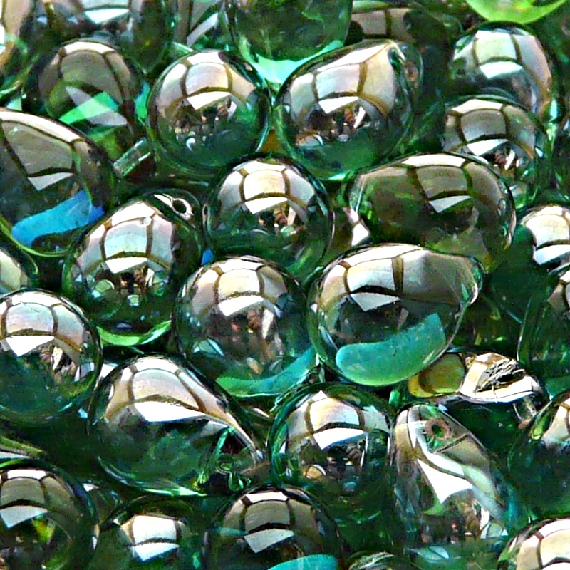 10pcs Czech Pressed Glass Teardrop Beads 10x14mm Light Green Aquamarine Celsian